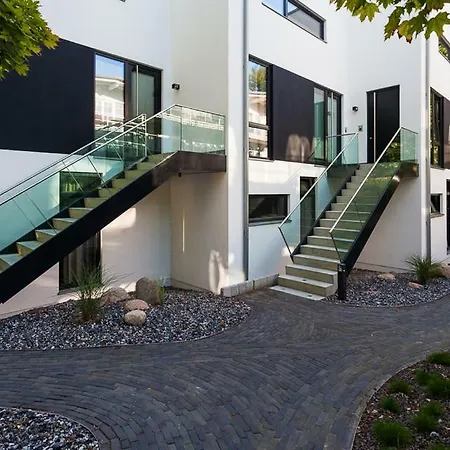 Die Strandvilla * Sellin (Rugen)